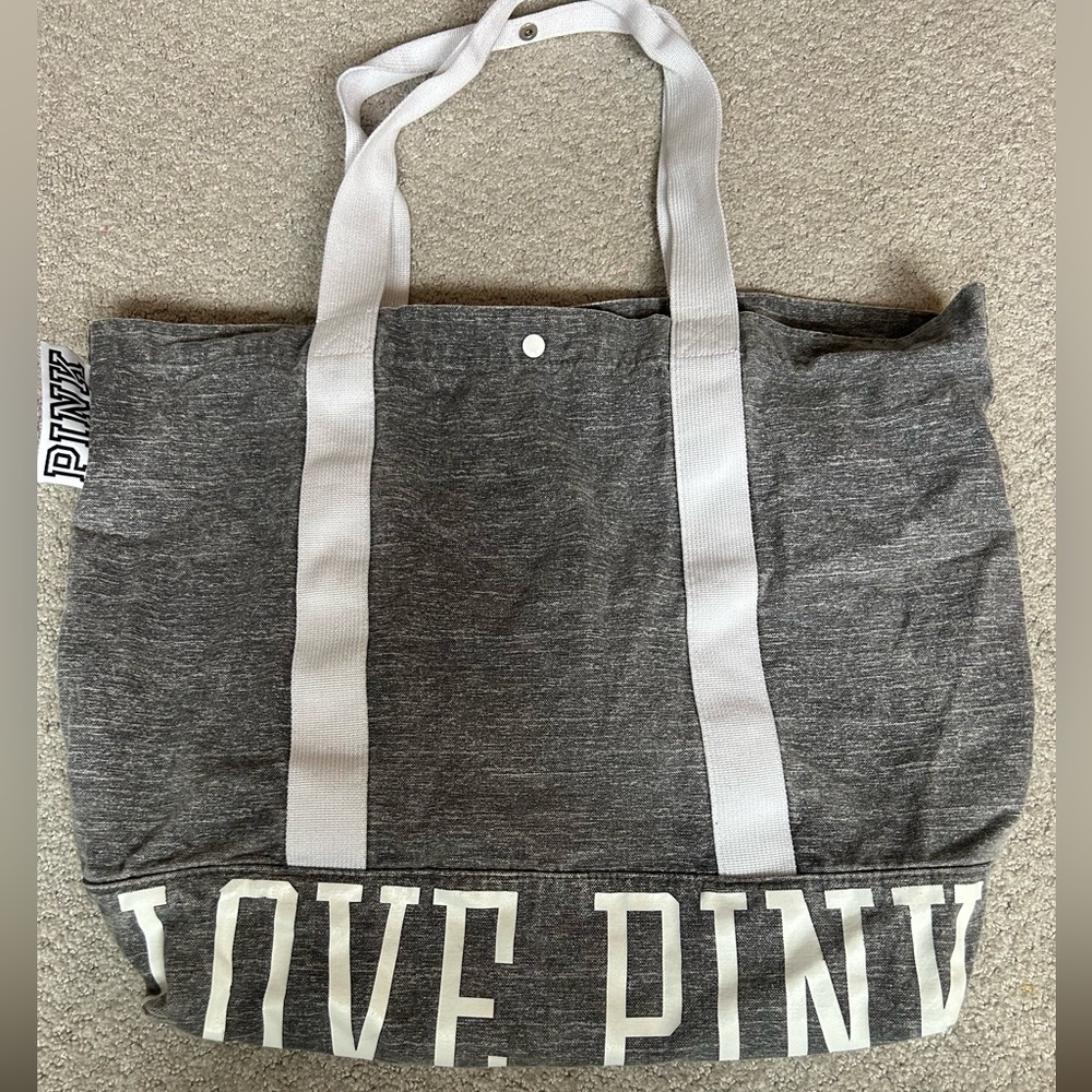 tote bag from victoria’s secret/ pink